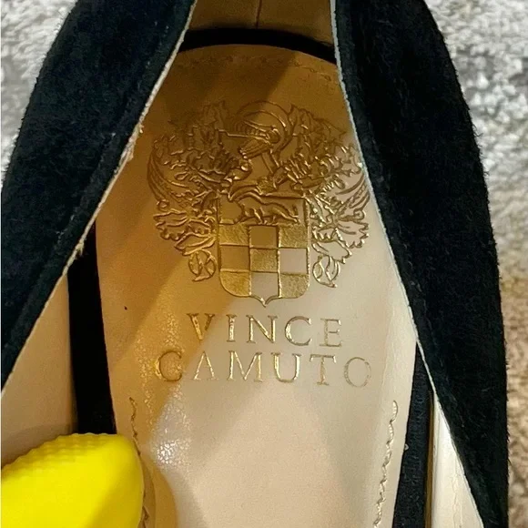 Vince Camuto Black Suede Block Heel Pumps – Size 10M / EU 41.5 - Picture 7 of 13